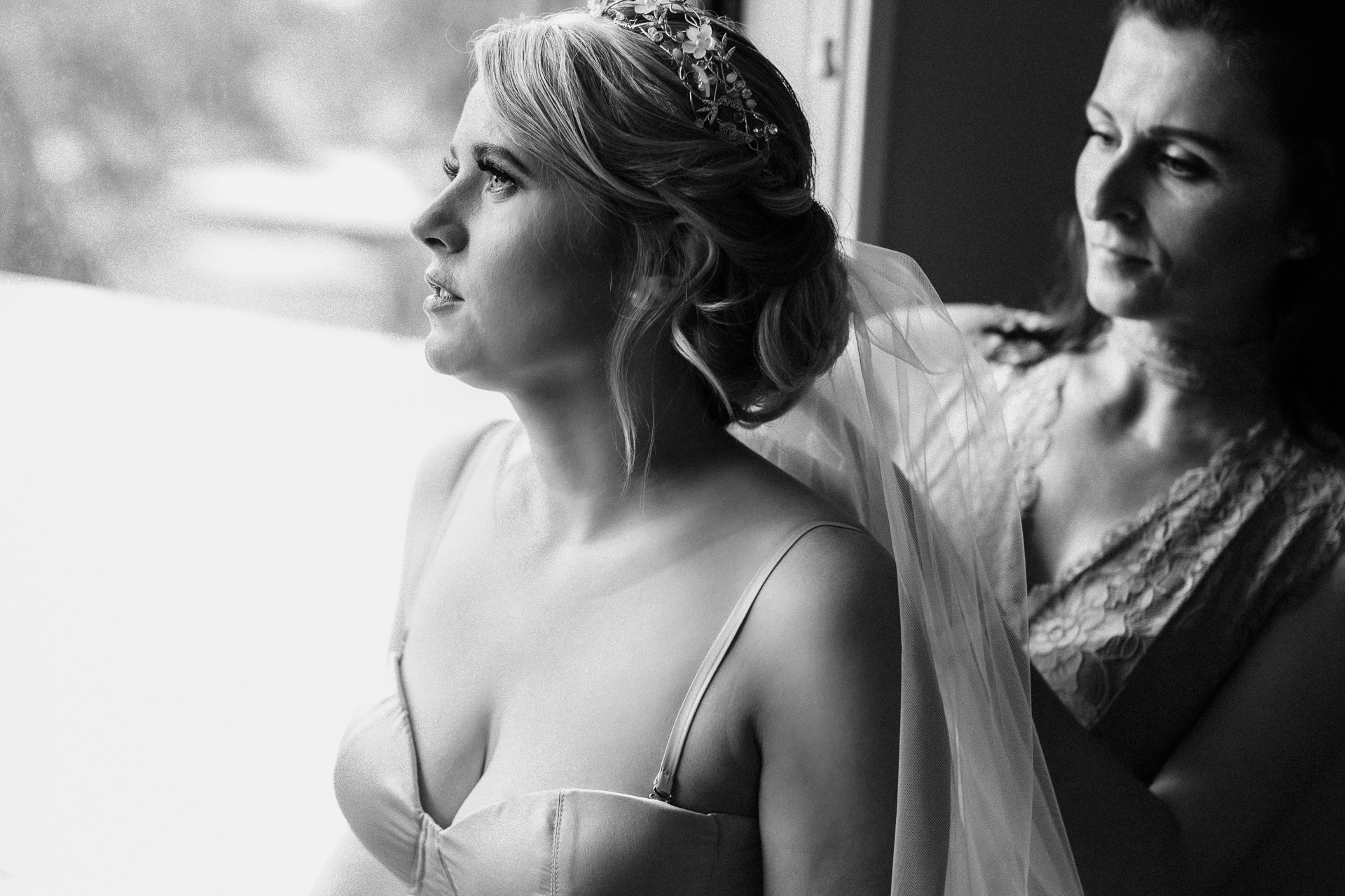 Sydney Bride Getting Ready